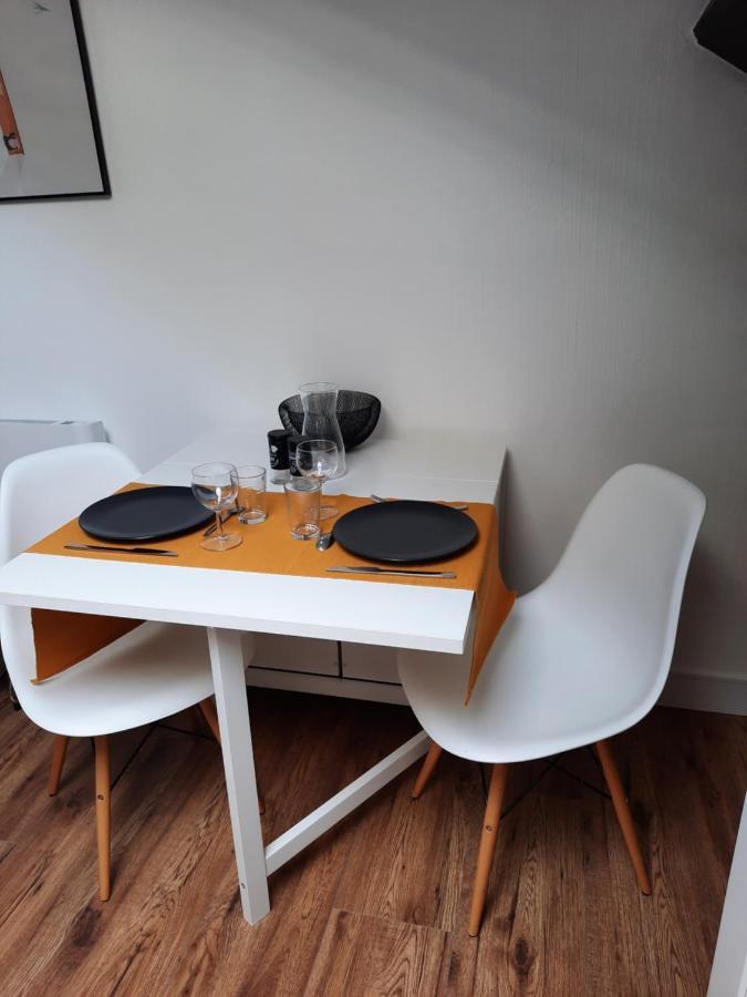 Superbe appartement pour 2, au cœur de l'Ariège! Ussat Extérieur photo